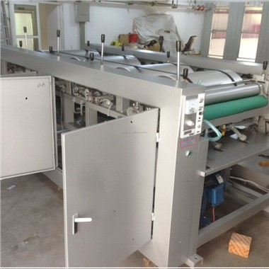 آلة الطباعة فليكسو من كيس إلى كيس